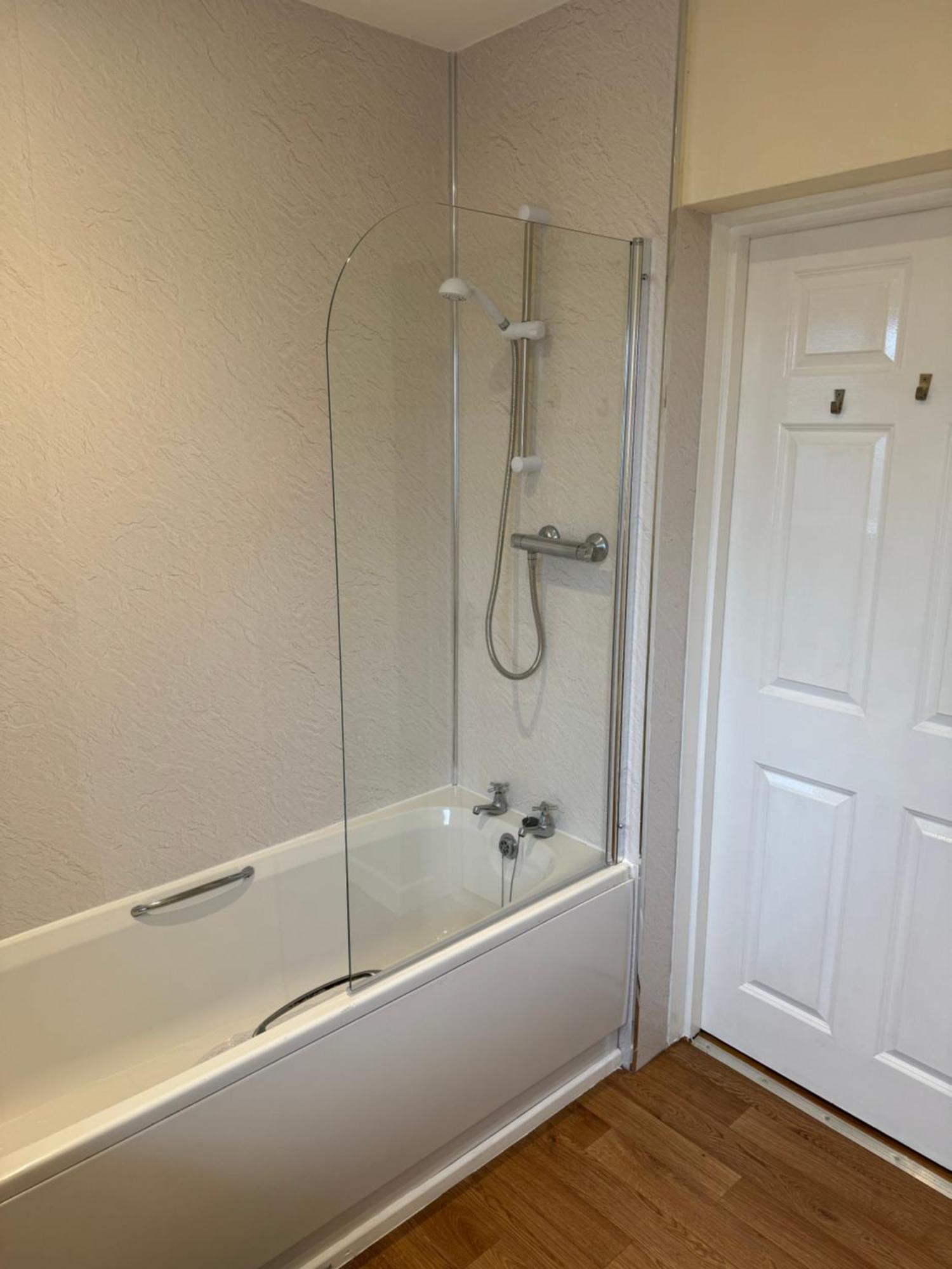 Apartment Modern, Quiet, Sleeps 9, Etihad, Coop Live, Manchester
